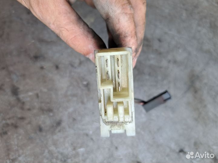 Резистор печки Opel Vectra B