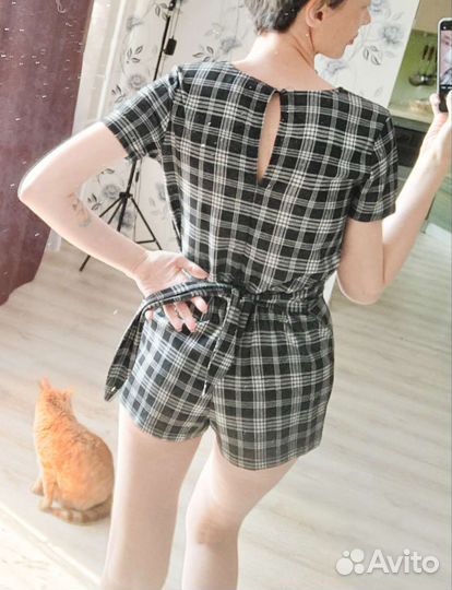 Комбинезон женский