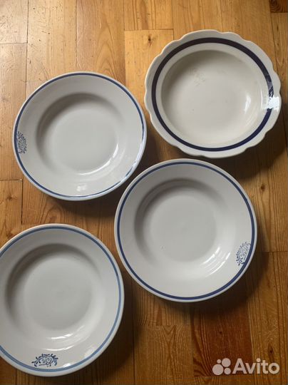 Тарелки 4 штуки