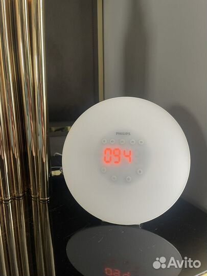 Световой будильник Philips wake up light