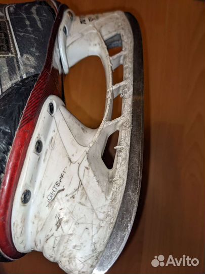 Хоккейные коньки бауэр bauer