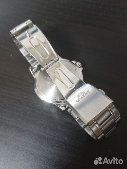 Часы мужские Orient кварцевые