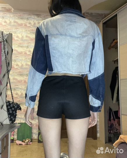 Джинсовая куртка женская укороченная