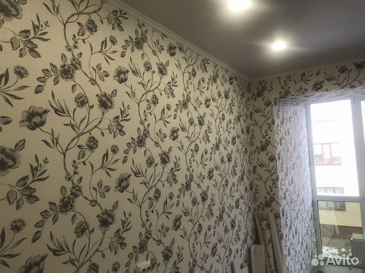 Поклейка обоев