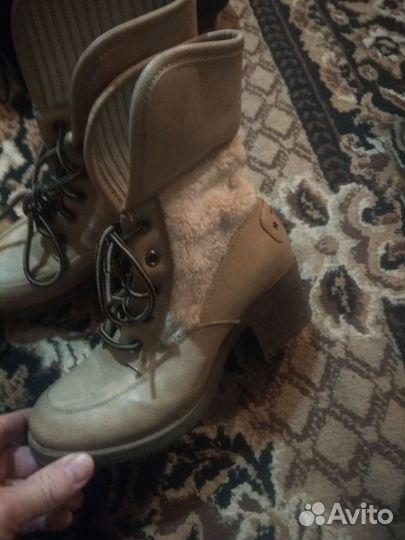 Ботинки женские 35 размер