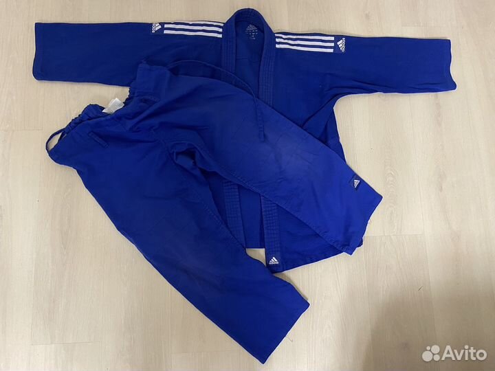 Кимоно для дзюдо adidas