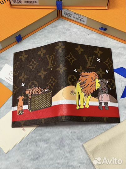 Обложка для паспорта louis vuitton