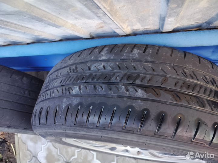 Bridgestone Dueler A/T 215/60 R17