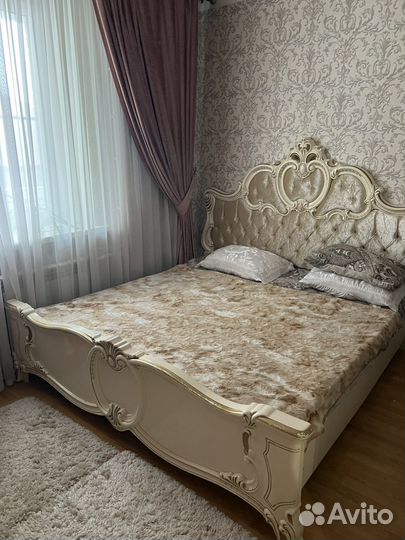 Спальный гарнитур бу