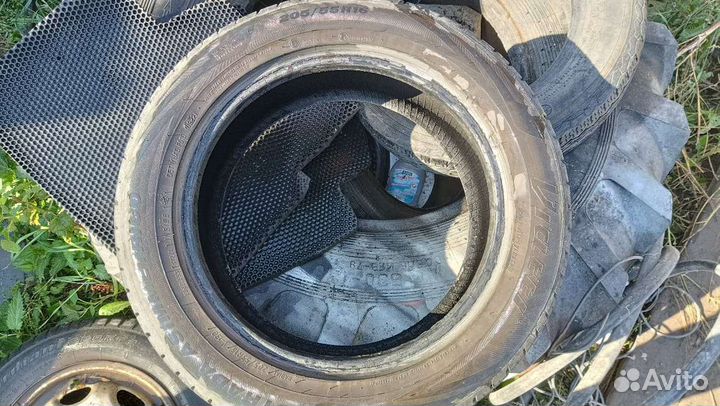 Viatti Strada Asimmetrico 205/55 R16