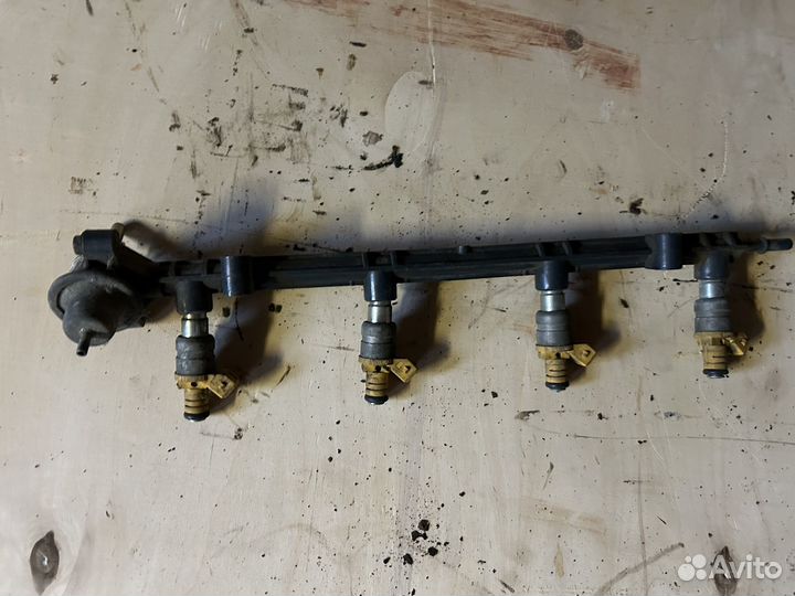 Форсунки для подачи топлива