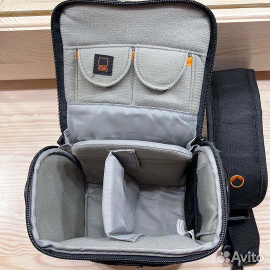 Сумка для фотоаппарата lowepro