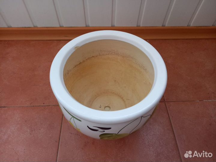 Горшок цветочный, большой, керамический, б/у