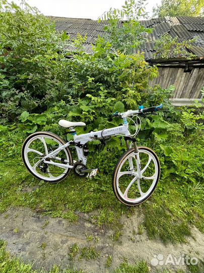 Велосипед на литых дисках bmw