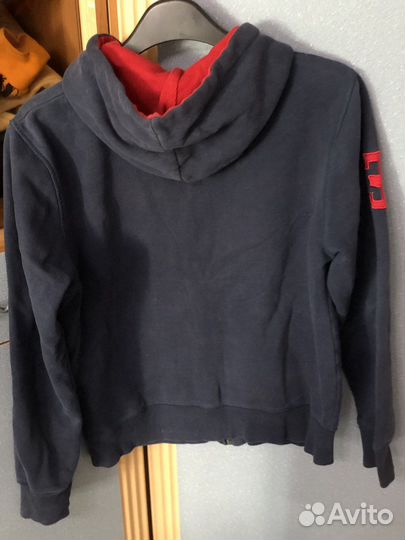 Спортивная одежда