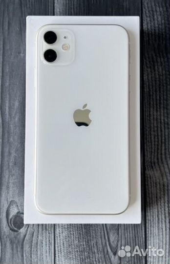 iPhone 11, 128 ГБ