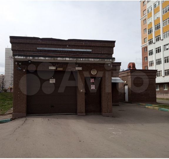 Машиноместо, 18 м²