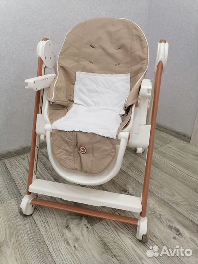 Стульчик для кормления happy baby