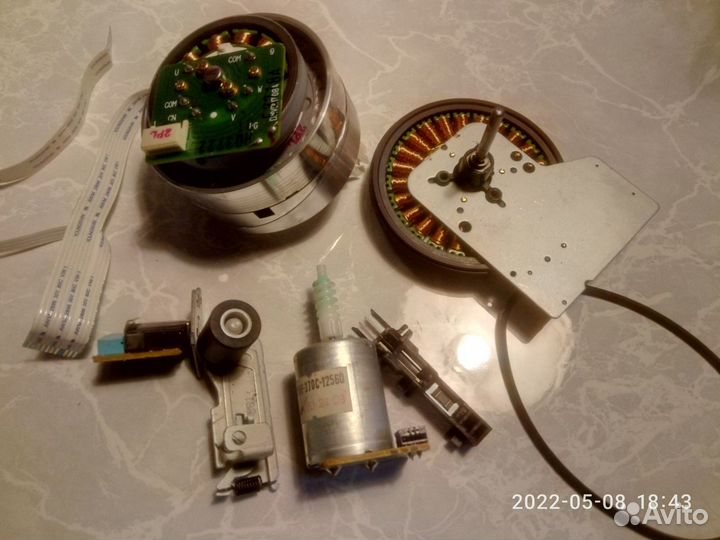 Запчасти от видеомагнитофона Самсунг SVR-160