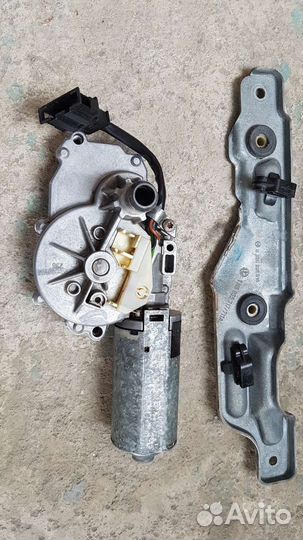 Задний стеклоочиститель