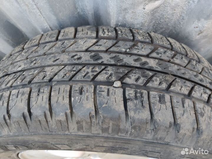 Goodyear Wrangler HP All Weather 235/65 R17 104V