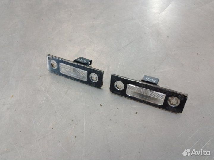 Фонарь подсветки номера Skoda Octavia (A5 1Z)