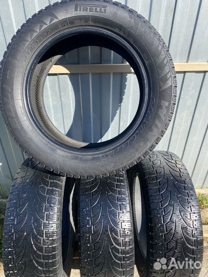 Pirelli Winter Carving Edge 235/60 R18 107