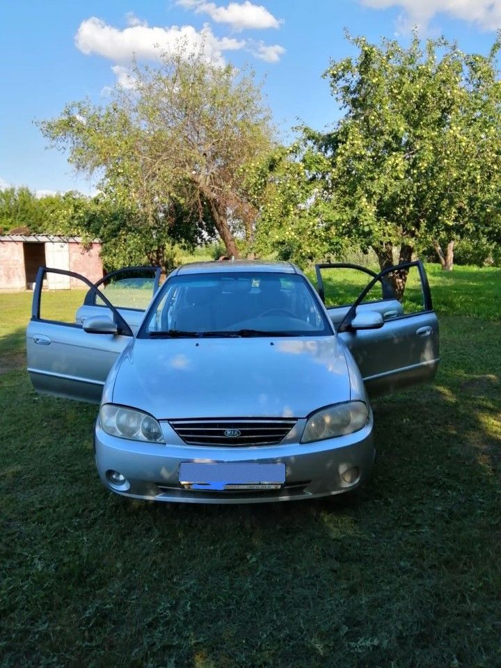 Kia Spectra: фото владельца