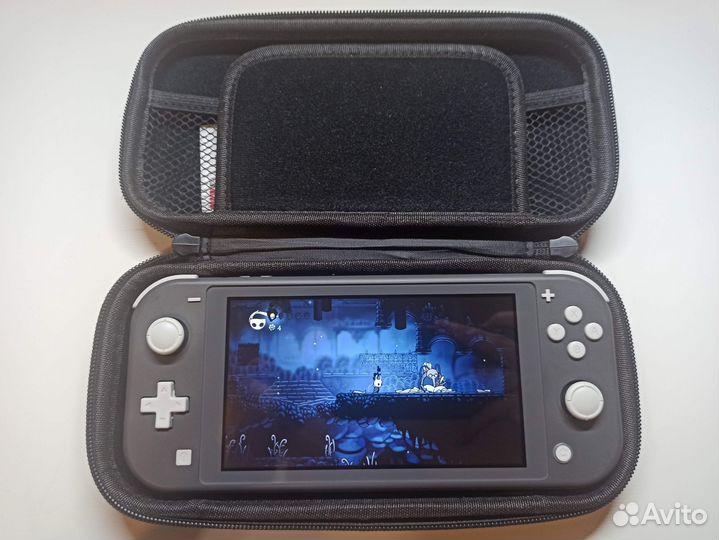 Nintendo Switch Lite Прошитая