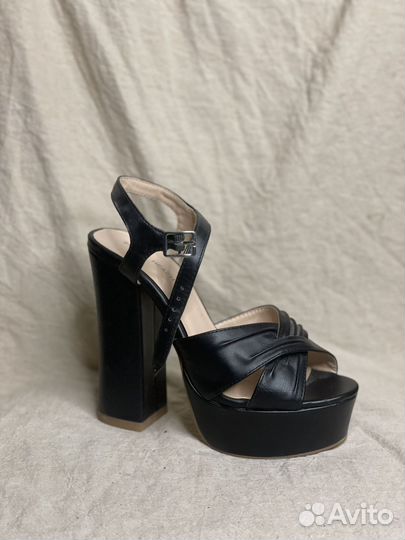 Босоножки женские 37 размер