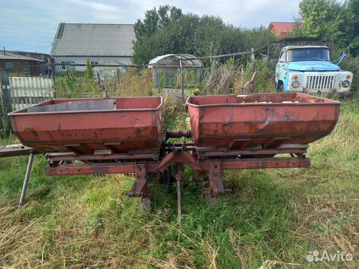 Картофелесажалка Белинсксельмаш СН-4Б, 1972