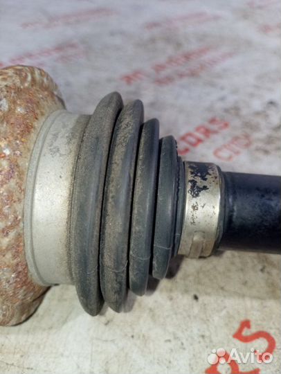 Привод задний левый Volkswagen Tiguan CCZ 2012