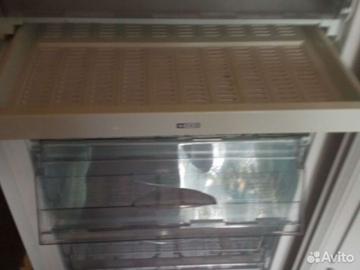 Холодильник б/у