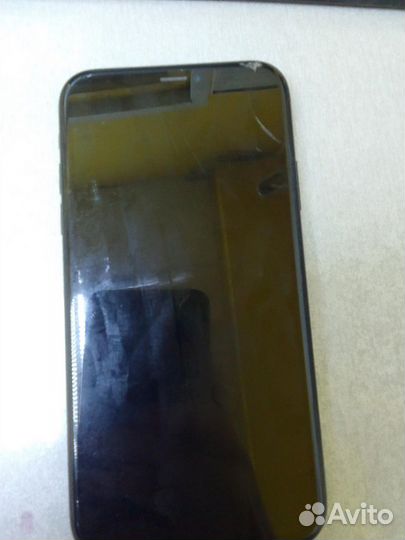 iPhone Xr, 128 ГБ