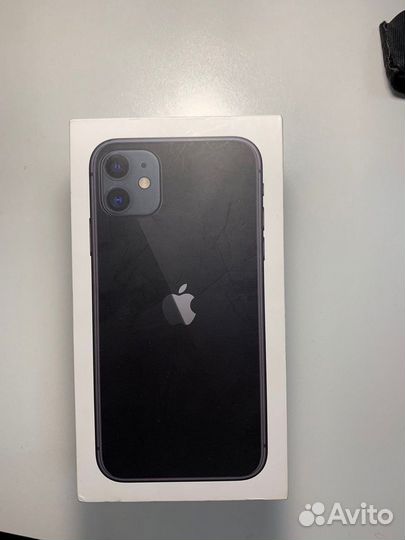 iPhone 11, 64 ГБ