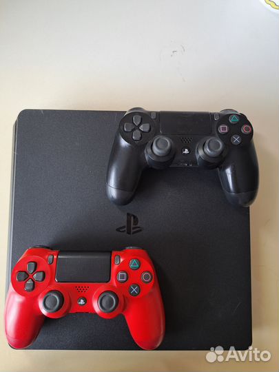 Playstation 4 slim(2 джойстика) +Стенд 6в1+FIFA 17