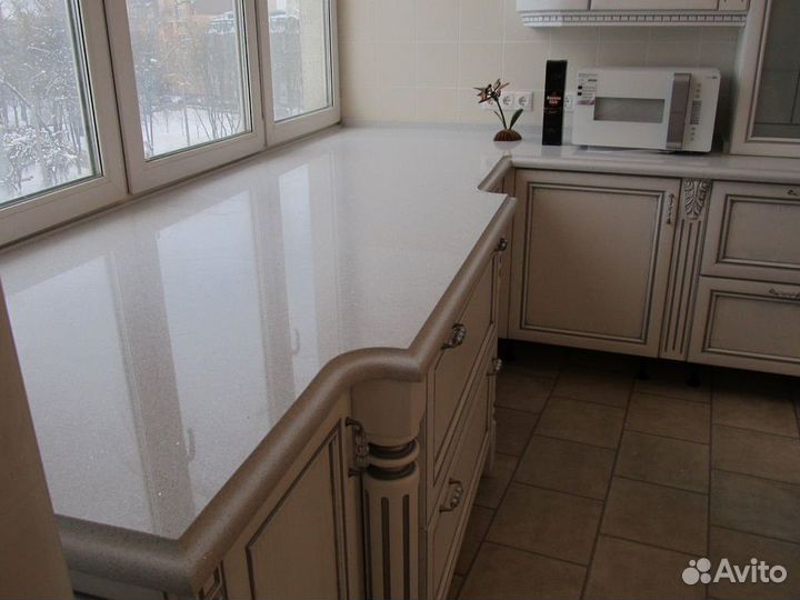 Подоконник из искусственного камня с замером