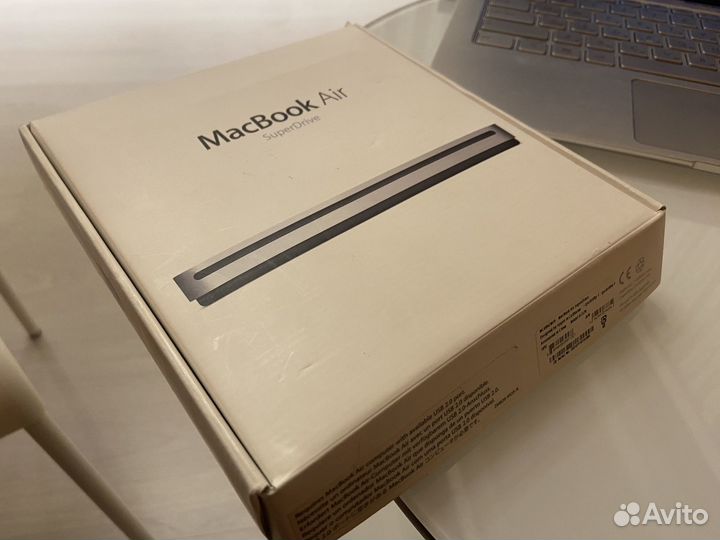 Внешний дисковод MacBook Air SuperDrive