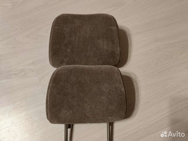 Подголовники