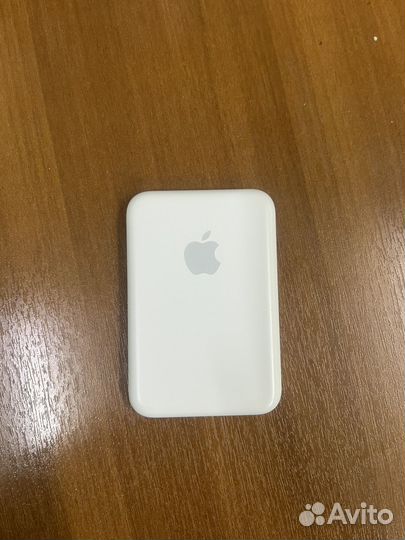 Внешний аккумулятор apple