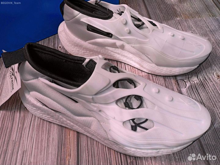 Кроссовки reebok energy X