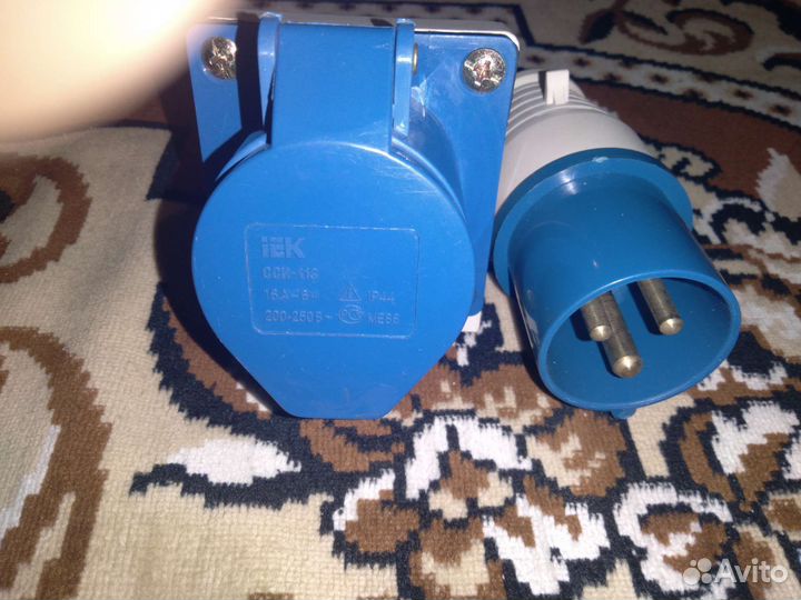 Вилка электрическая, силовая влагозащищённая