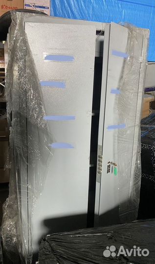 Сейф металлический