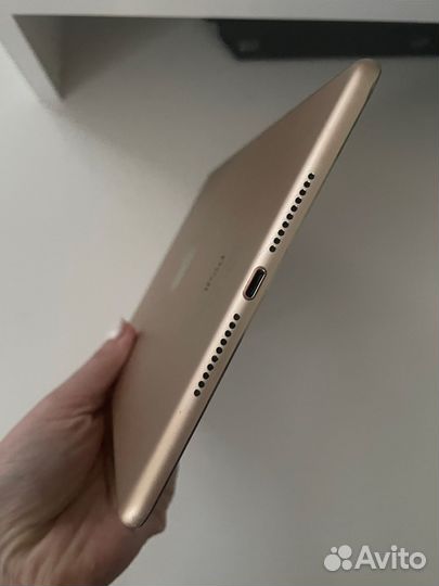 iPad mini 4 128gb