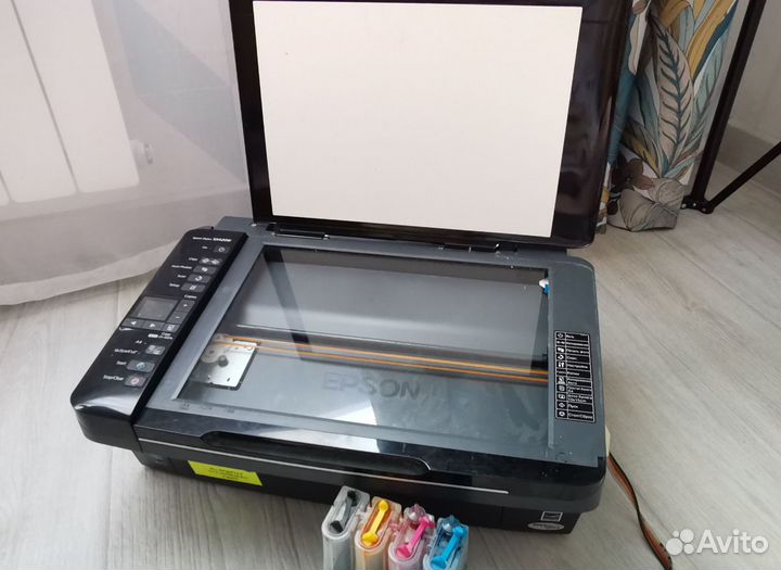 Струйное мфу принтер Epson Stylus SX420W, цветной