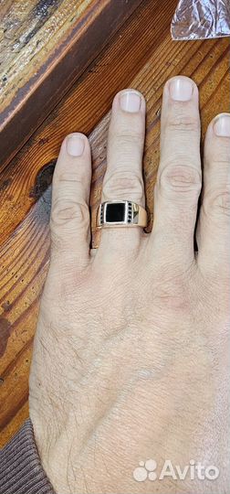 Ювелирные изделия из золота