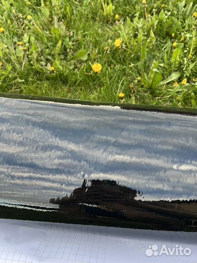 Виниловая пленка для автомобиля