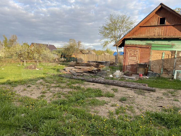 Дом 54 м² на участке 11 сот.