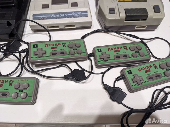 Клоны Nes Dendy разные