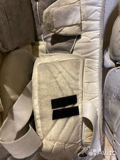 Щитки вратаря bauer x700 SR M